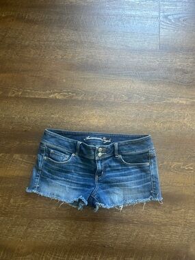 American Eagle Outfitters AE Women's Sz 10 Denim Jean Shorts Distressed Shorts
